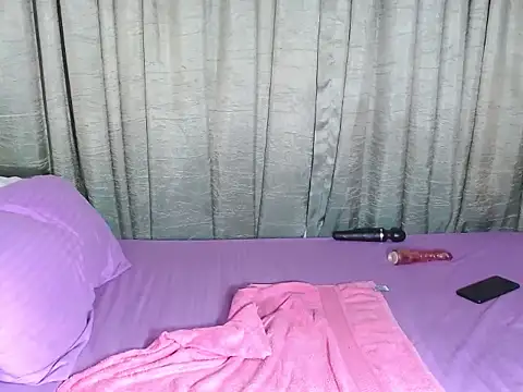 FunHotAssx97 online show from 02/28/25, 12:21