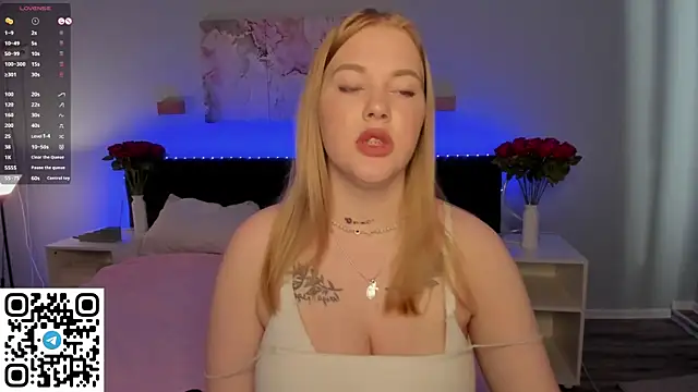 Snapshot of DonnaSmith chatting on 09/26/25, 07:56 DonnaSmith online show from 09/26/25, 07:56