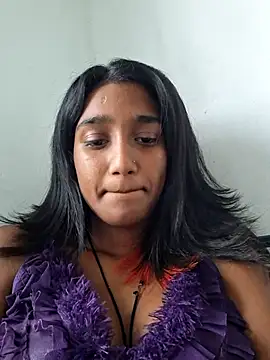 indianpink lips online show from 03/10/25, 10:15