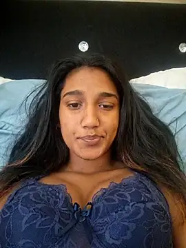 indianpink lips online show from 11/08/25, 10:59