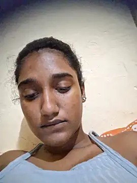 indianpink lips online show from 12/05/25, 04:03