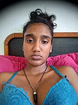 indianpink lips online show from 03/04/26, 10:54