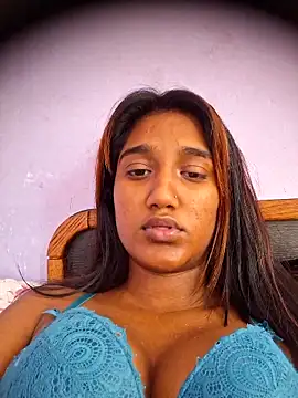 indianpink lips online show from 05/15/26, 12:01