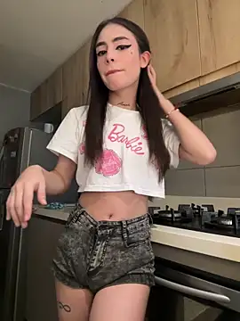 candycami19 online show from 03/04/25, 10:16