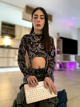 candycami19 online show from 10/07/25, 01:41