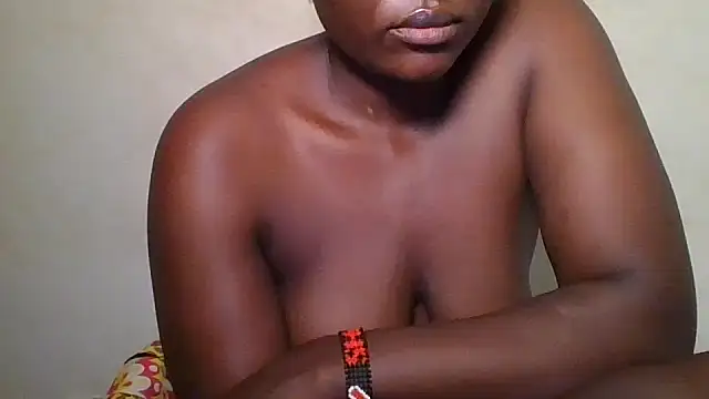 Snapshot of Ebony_dolcy chatting on 12/21/25, 08:21 Ebony dolcy online show from 12/21/25, 08:21