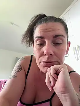 Lar0uch online show from 03/20/25, 06:08