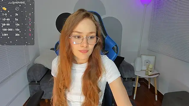 Snapshot of Elizabeth_sarmiento chatting on 03/01/25, 09:59 Elizabeth sarmiento online show from 03/01/25, 09:59