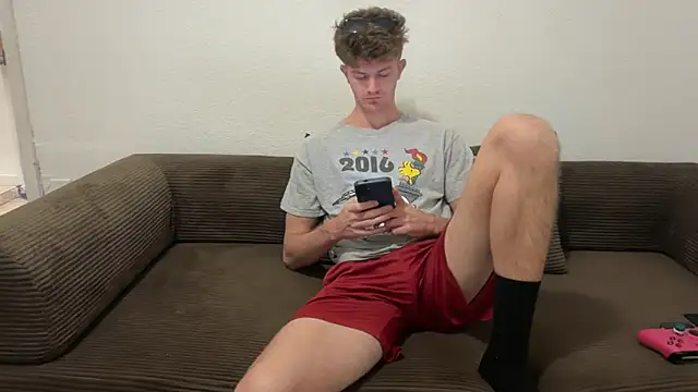 Snapshot of greekmythics chatting on 04/07/26, 09:21 greekmythics online show from 04/07/26, 09:21