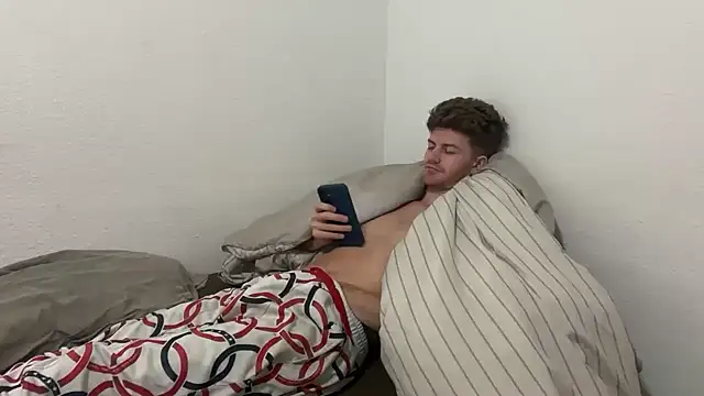 Snapshot of greekmythics chatting on 04/09/26, 06:19 greekmythics online show from 04/09/26, 06:19