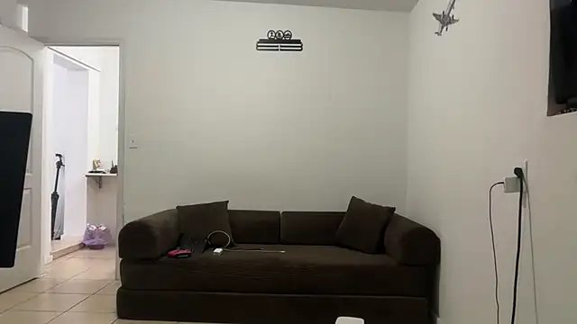 Snapshot of greekmythics chatting on 04/12/26, 01:27 greekmythics online show from 04/12/26, 01:27