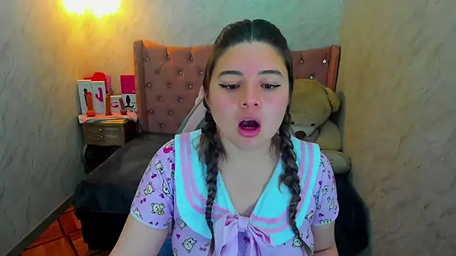 Snapshot of Lianngrace chatting on 09/14/25, 01:54 Lianngrace online show from 09/14/25, 01:54