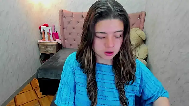 Lianngrace online show from 01/17/26, 11:48