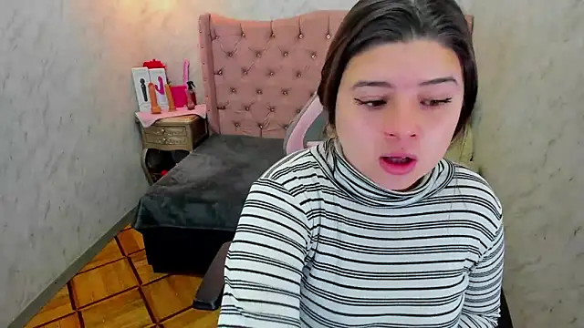 Snapshot of Lianngrace chatting on 03/18/26, 01:58 Lianngrace online show from 03/18/26, 01:58