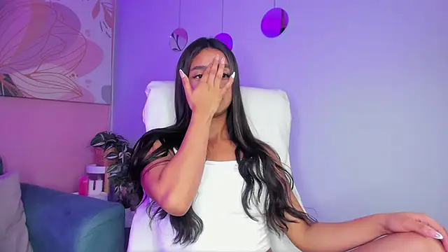 Bella walker  online show from 09/12/25, 07:58