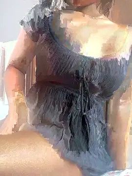 Snapshot of naughtysaraaa chatting on 04/13/26, 04:29 naughtysaraaa online show from 04/13/26, 04:29