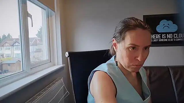 Snapshot of eatmypie69 chatting on 04/04/26, 12:24 eatmypie69 online show from 04/04/26, 12:24