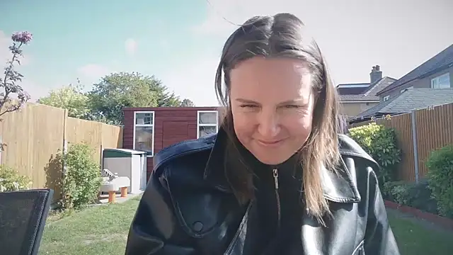 Snapshot of eatmypie69 chatting on 04/21/26, 09:26 eatmypie69 online show from 04/21/26, 09:26