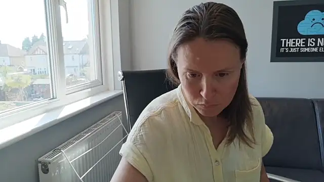 eatmypie69 online show from 05/28/26, 09:17