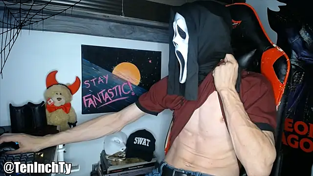 teninchty online show from 10/18/25, 03:53