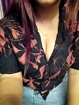 Snapshot of srijashemale chatting on 03/09/25, 08:10 srijashemale online show from 03/09/25, 08:10