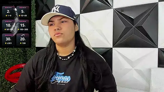 Snapshot of melany_rouse18 chatting on 03/16/26, 01:22 melany rouse18 online show from 03/16/26, 01:22