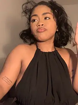 Dahiana Giil online show from 11/21/25, 06:56