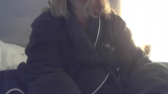 Snapshot of sizha6 chatting on 09/25/25, 08:51 sizha6 online show from 09/25/25, 08:51