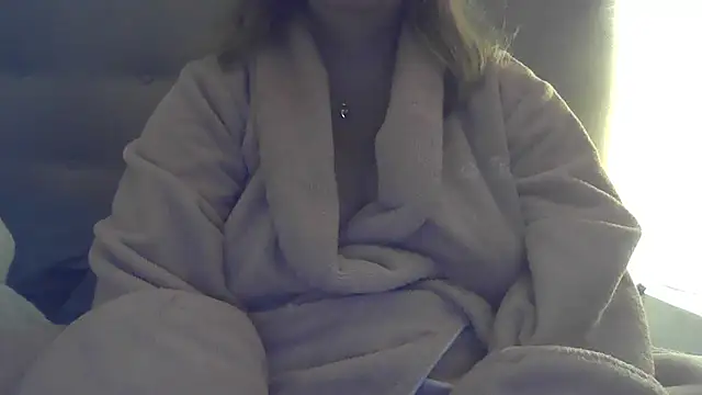 Snapshot of sizha6 chatting on 12/03/25, 11:30 sizha6 online show from 12/03/25, 11:30