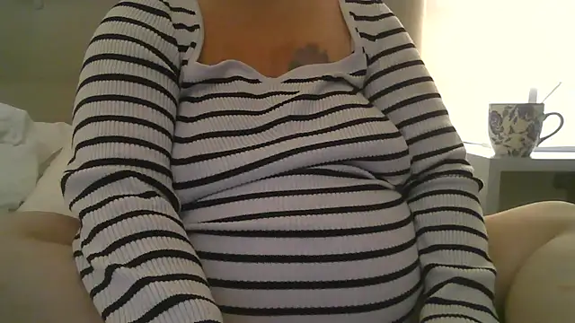 Snapshot of sizha6 chatting on 01/17/26, 07:50 sizha6 online show from 01/17/26, 07:50