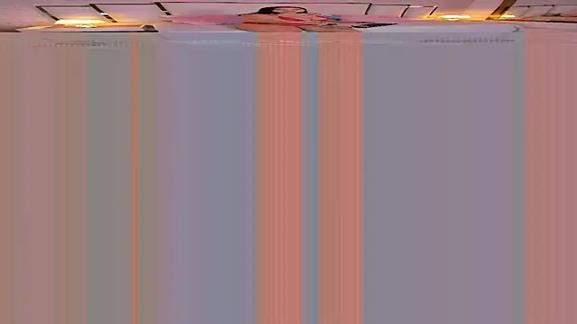 Snapshot of hillary_uckerman_ chatting on 02/15/25, 12:01 hillary uckerman  online show from 02/15/25, 12:01