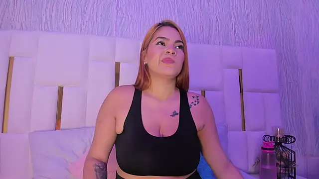 hillary uckerman  online show from 02/03/26, 11:26