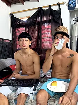 tonypaul13 online show from 01/15/26, 02:32