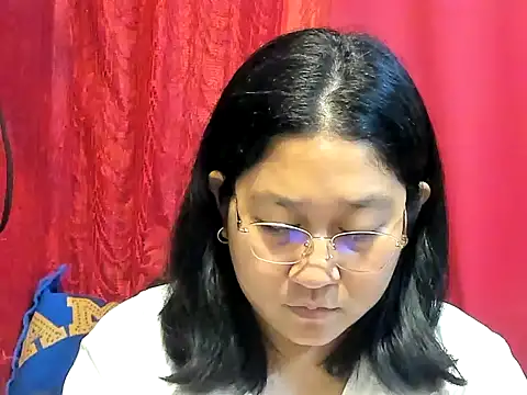 Snapshot of hotchubby88 chatting on 03/11/26, 11:44 hotchubby88 online show from 03/11/26, 11:44