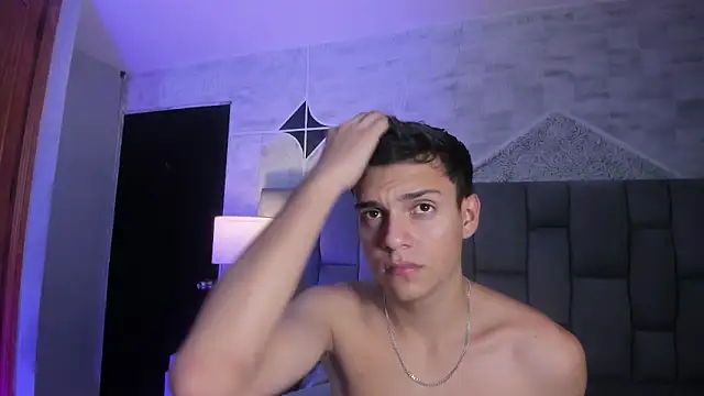 JacobRoberts1 online show from 09/12/25, 04:45