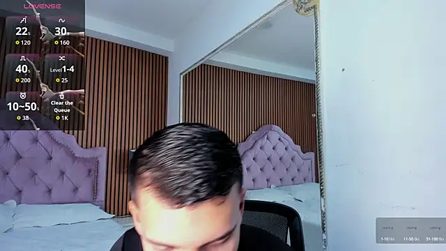 JacobRoberts1 online show from 09/28/25, 11:37