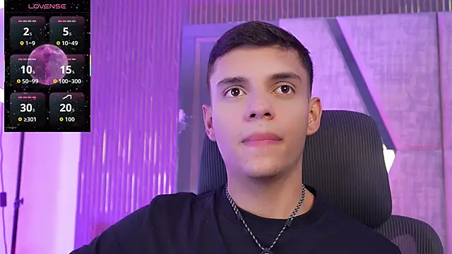 JacobRoberts1 online show from 11/29/25, 09:40