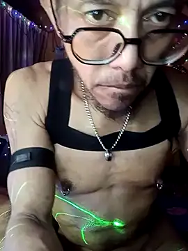 Tolayerfly69 online show from 03/04/25, 05:56