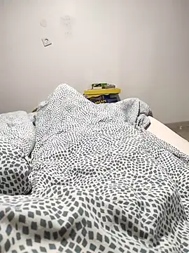 Snapshot of stfbi chatting on 02/22/25, 07:45 stfbi online show from 02/22/25, 07:45