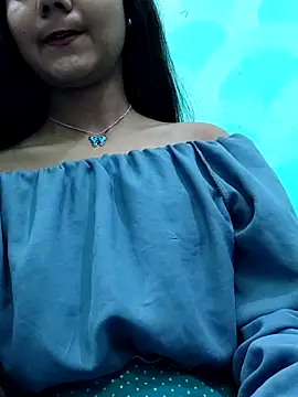 Snapshot of Aaradhna-hoy chatting on 03/23/25, 07:09 Aaradhna-hoy online show from 03/23/25, 07:09