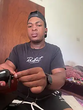 bosszonke123 online show from 03/31/26, 08:48