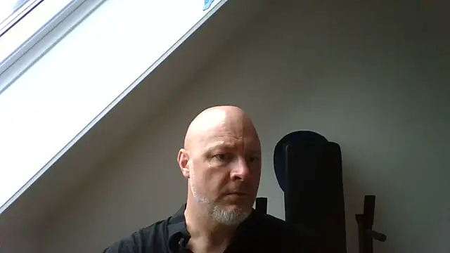 Lucifer29cm online show from 09/18/25, 07:21