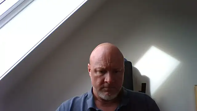 Lucifer29cm online show from 10/22/25, 11:54