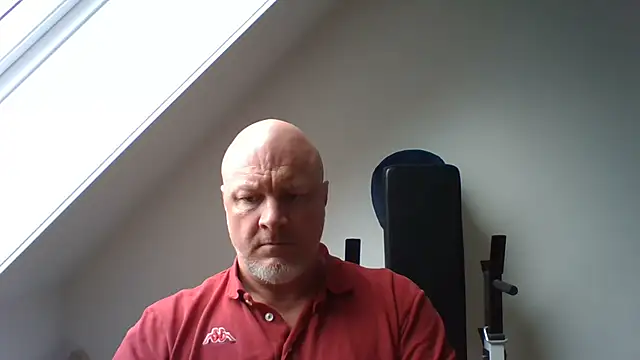 Lucifer29cm online show from 10/23/25, 11:09