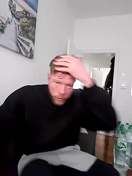 xXCR07xX online show from 02/14/25, 02:33