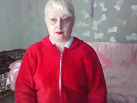 Snapshot of NikolinaBounty chatting on 02/20/25, 09:42 NikolinaBounty online show from 02/20/25, 09:42