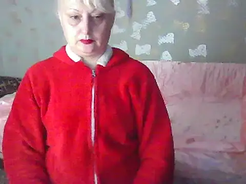 Snapshot of NikolinaBounty chatting on 02/22/25, 04:40 NikolinaBounty online show from 02/22/25, 04:40