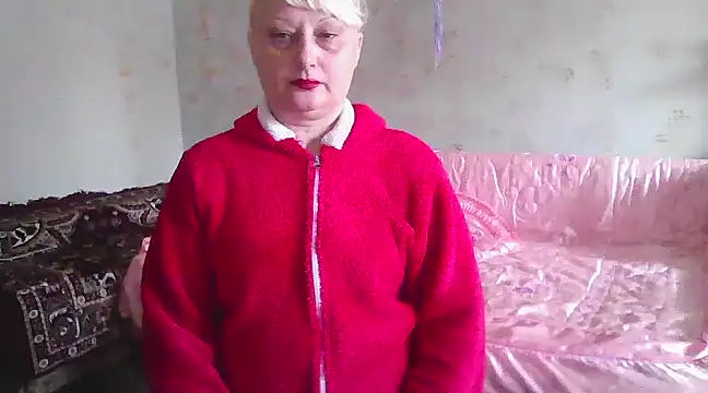 Snapshot of NikolinaBounty chatting on 02/27/25, 12:23 NikolinaBounty online show from 02/27/25, 12:23