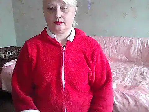 Snapshot of NikolinaBounty chatting on 03/04/25, 01:38 NikolinaBounty online show from 03/04/25, 01:38