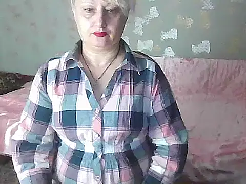 Snapshot of NikolinaBounty chatting on 03/07/25, 09:48 NikolinaBounty online show from 03/07/25, 09:48